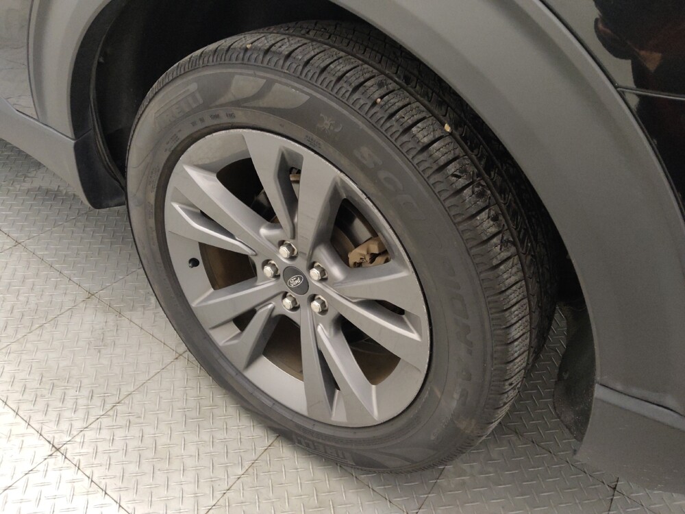 2021 Ford Explorer in Live Oak, TX 78233 - 18104432 31