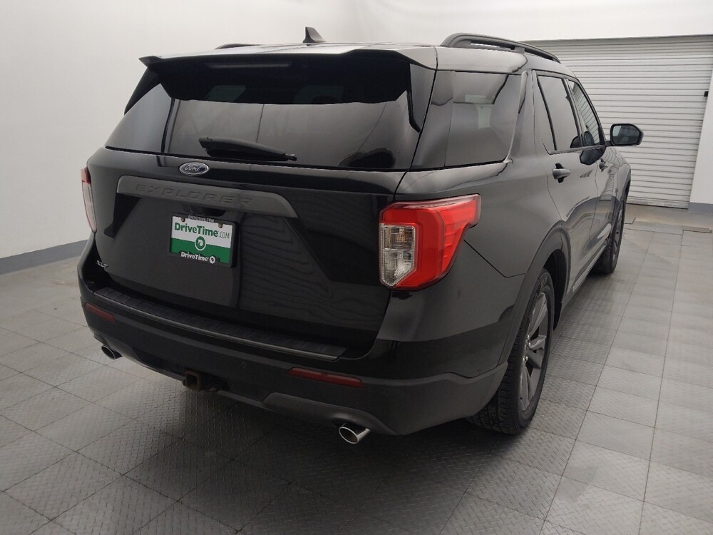 2021 Ford Explorer in Live Oak, TX 78233 - 18104432 7