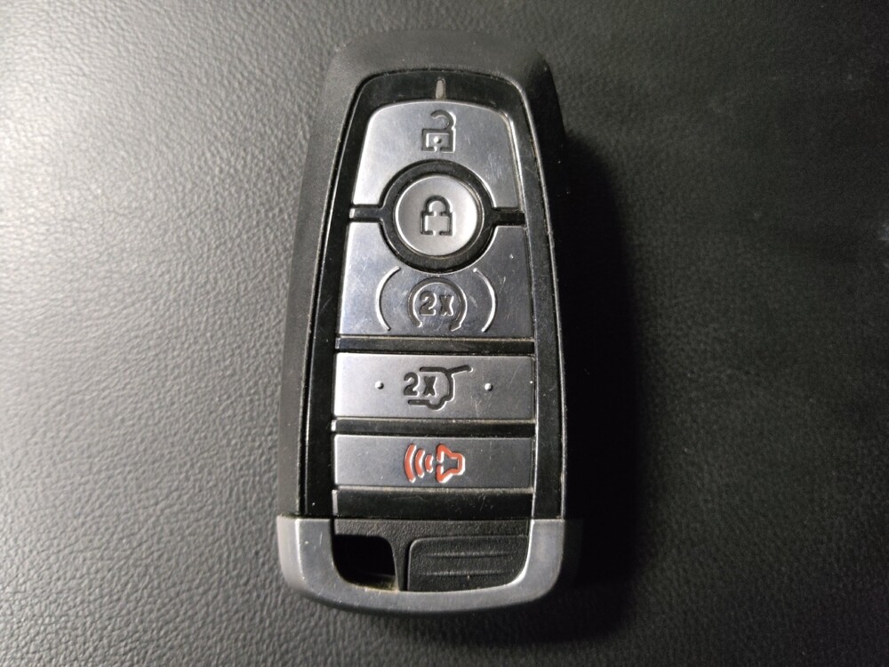 2021 Ford Explorer in Live Oak, TX 78233 - 18104432 32