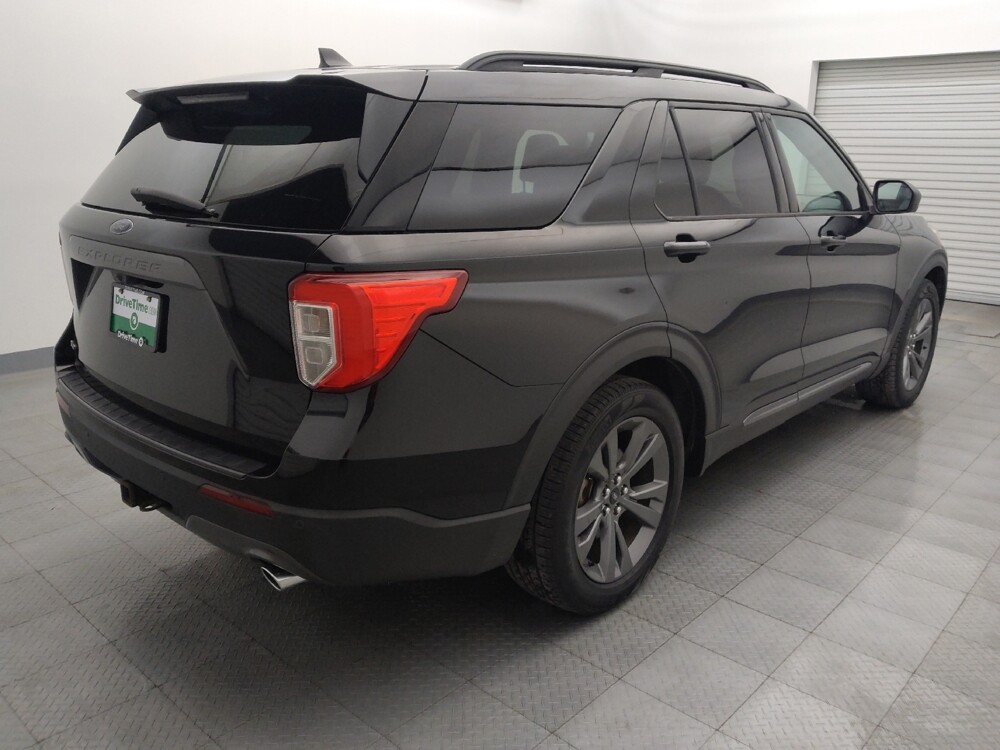 2021 Ford Explorer in Live Oak, TX 78233 - 18104432 9
