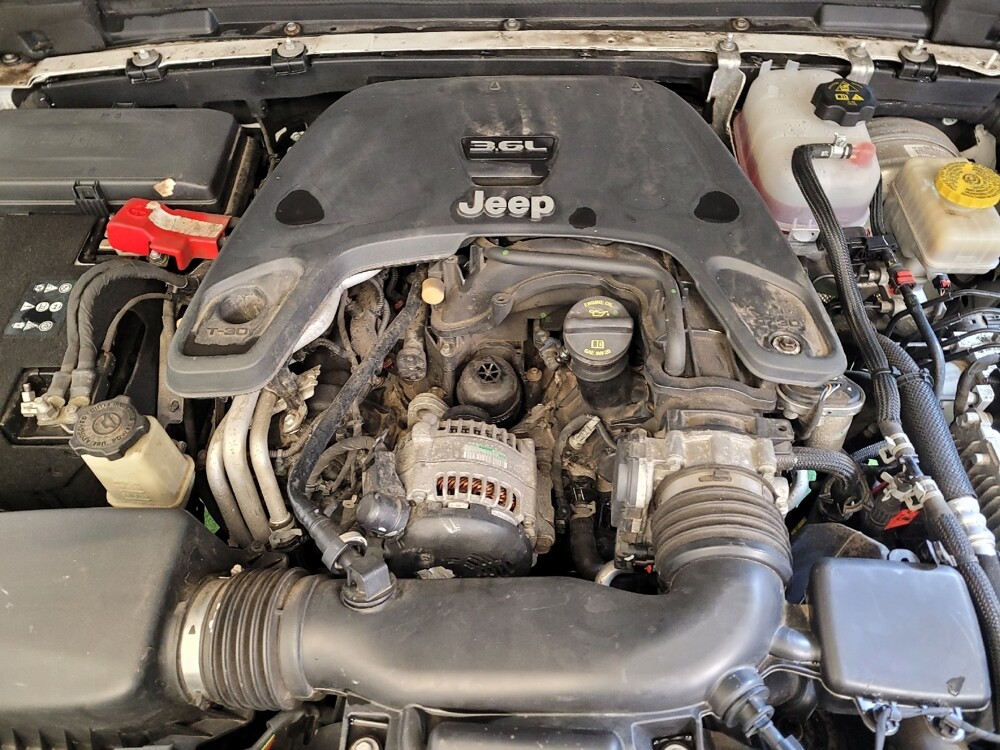 2018 Jeep Wrangler in Toledo, OH 43617 - 18104436 30