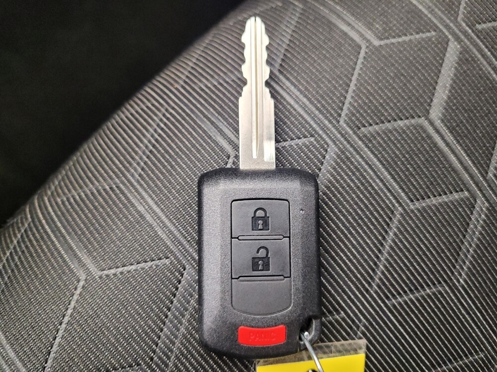 2023 Mitsubishi Outlander Sport in Toledo, OH 43617 - 18104444 32