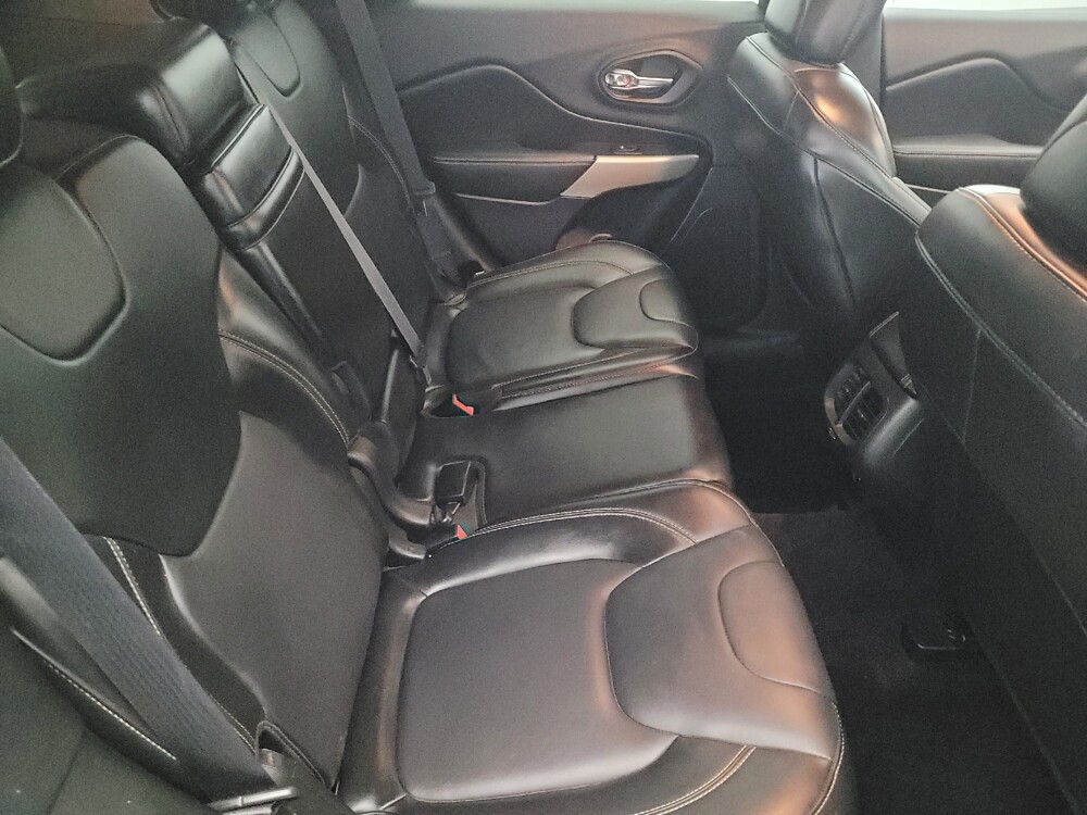 2018 Jeep Cherokee in Temple Hills, MD 20746 - 18104446 19