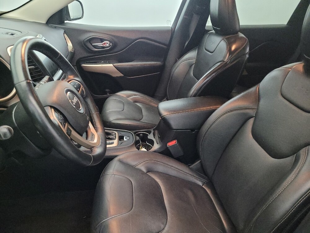 2018 Jeep Cherokee in Temple Hills, MD 20746 - 18104446 17