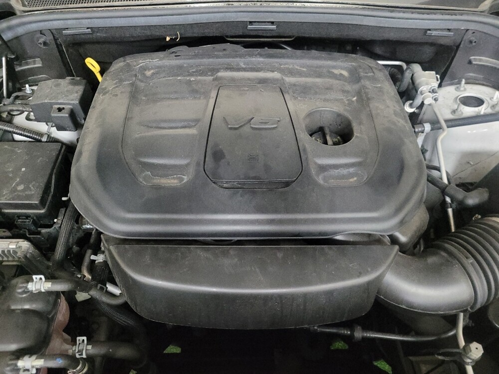 2022 Jeep Grand Cherokee in Pittsburgh, PA 15237 - 18104451 30