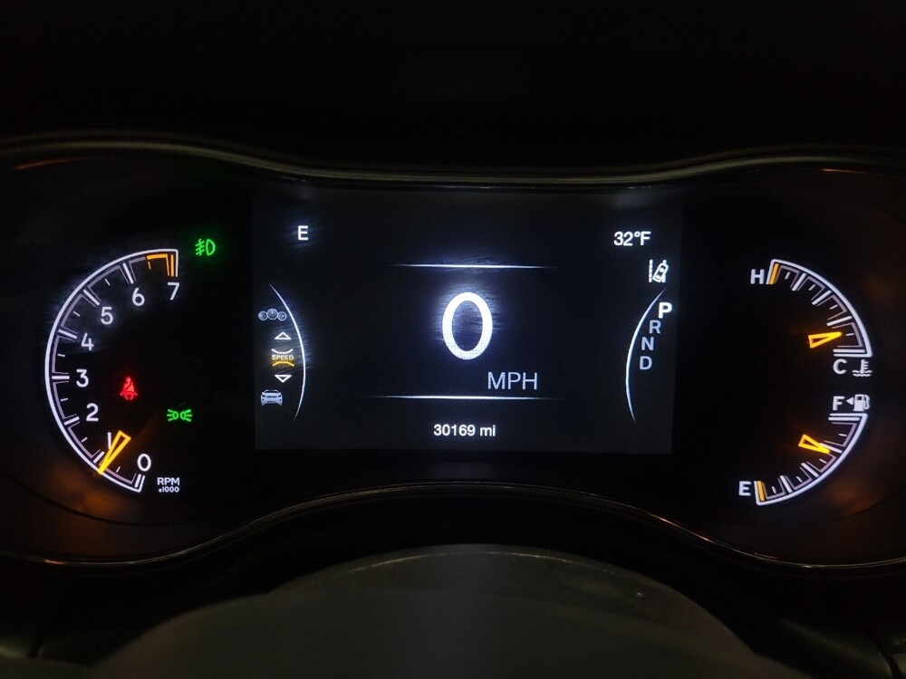 2022 Jeep Grand Cherokee in Pittsburgh, PA 15237 - 18104451 23