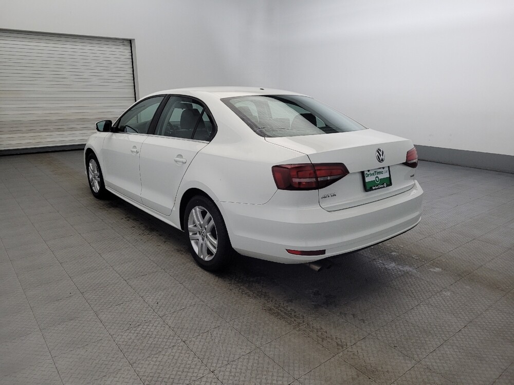 2017 Volkswagen Jetta in Pittsburgh, PA 15237 - 18104453 5