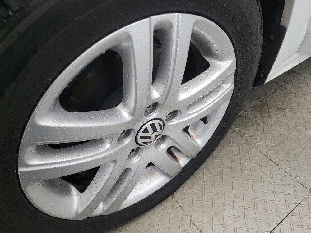 2017 Volkswagen Jetta in Pittsburgh, PA 15237 - 18104453 31