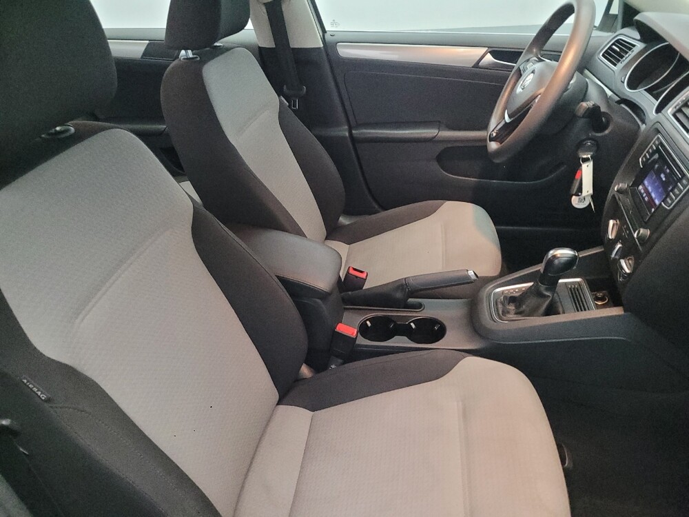 2017 Volkswagen Jetta in Pittsburgh, PA 15237 - 18104453 21
