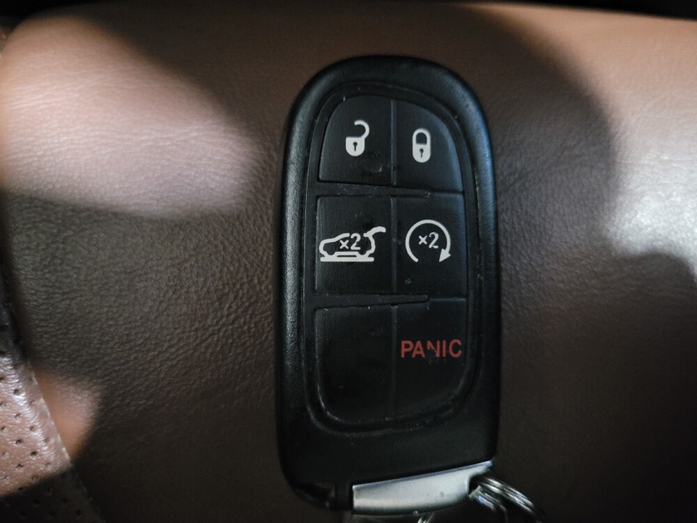 2019 Jeep Cherokee in Temple Hills, MD 20746 - 18104459 32