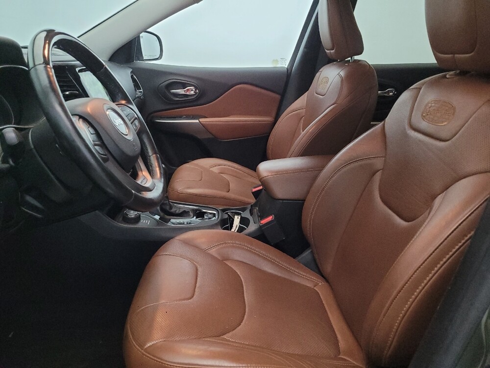 2019 Jeep Cherokee in Temple Hills, MD 20746 - 18104459 17