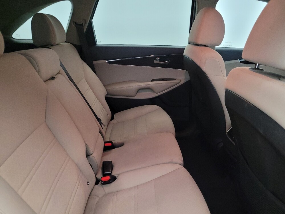 2019 Kia Sorento in Glen Burnie, MD 21061 - 18104464 19