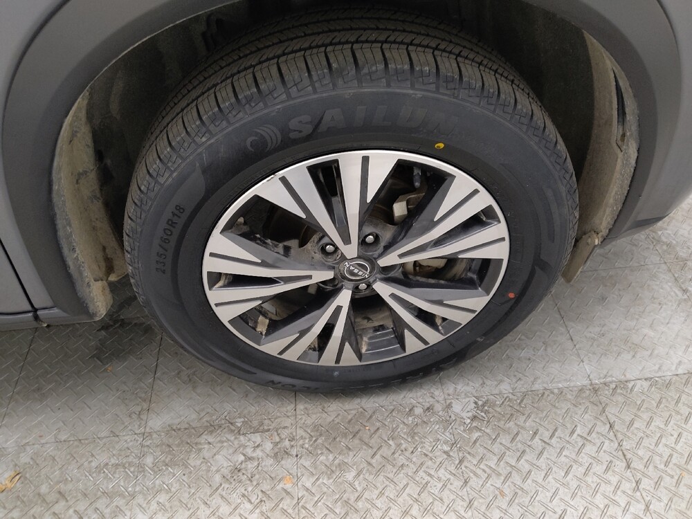 2023 Nissan Rogue in Independence, MO 64055 - 18104465 31