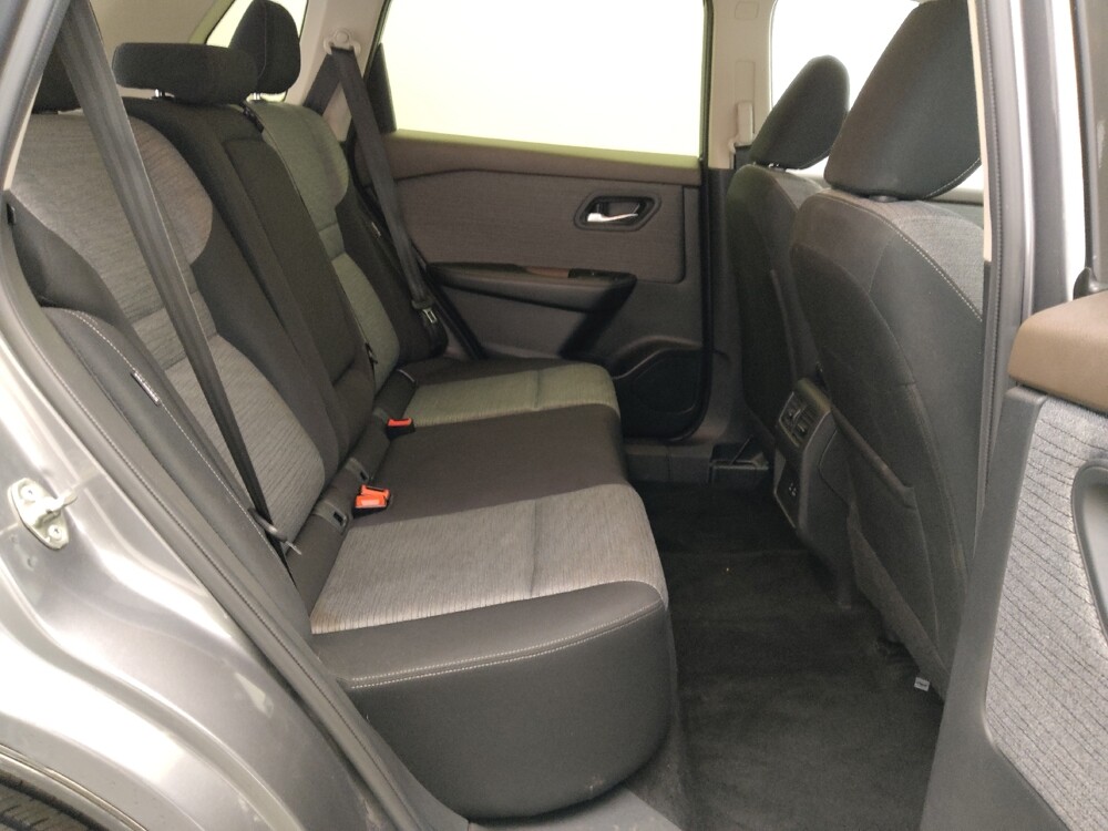 2023 Nissan Rogue in Independence, MO 64055 - 18104465 19