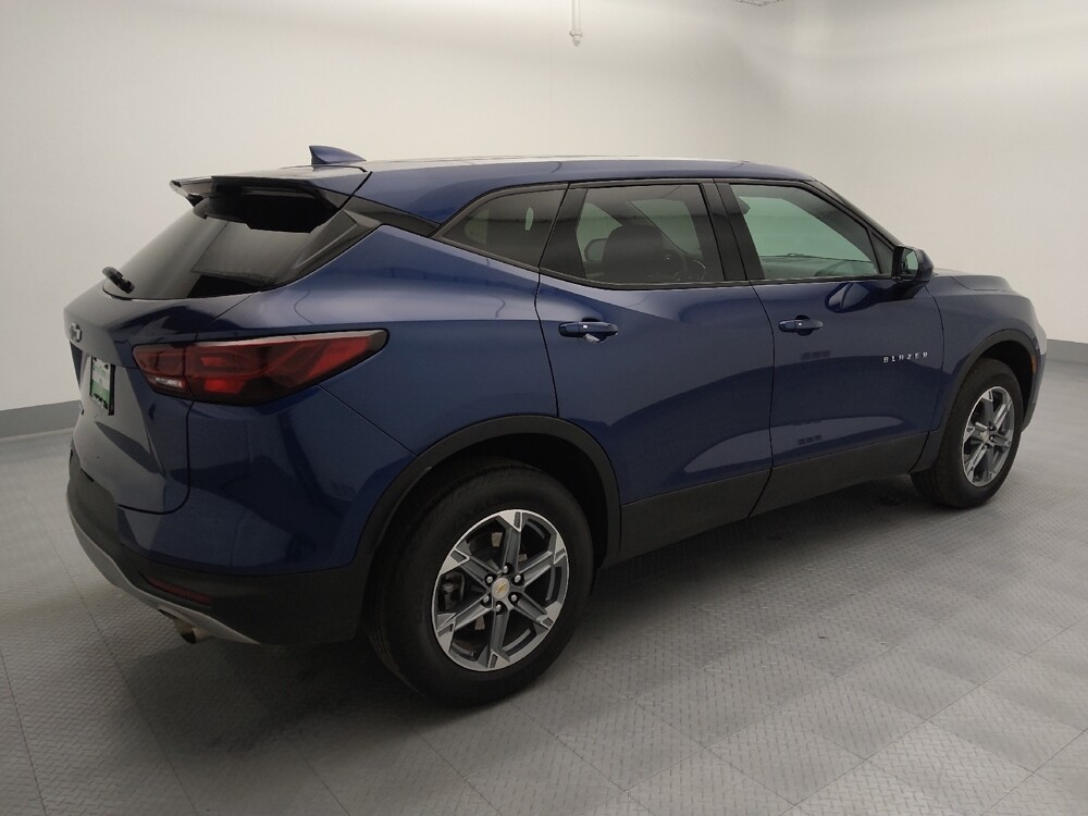 2023 Chevrolet Blazer in Springfield, MO 65807 - 18104467 10