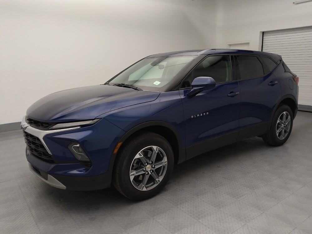 2023 Chevrolet Blazer in Springfield, MO 65807 - 18104467 2