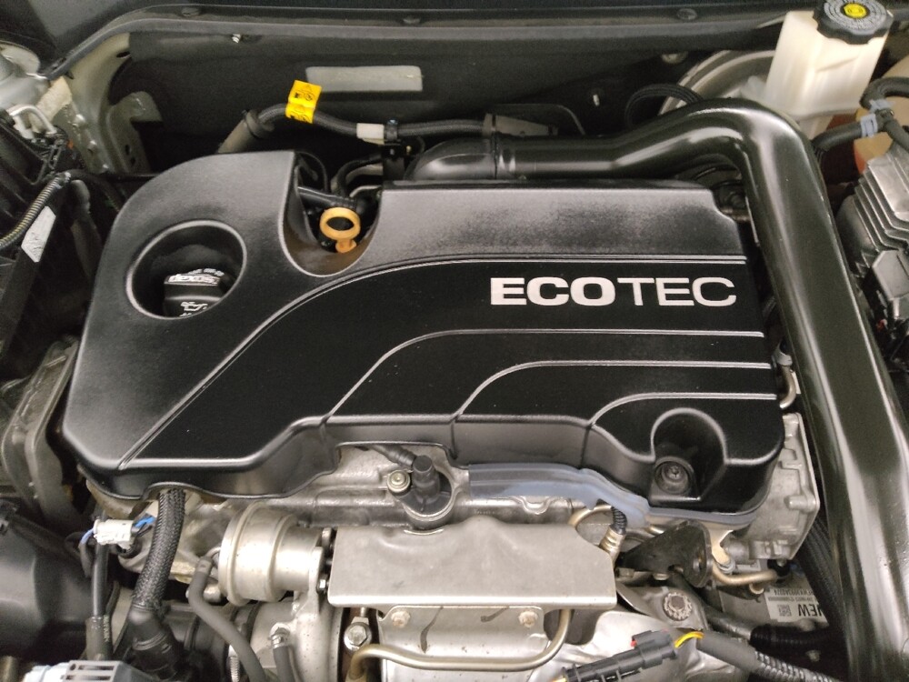 2019 Chevrolet Equinox in Springfield, MO 65807 - 18104470 30