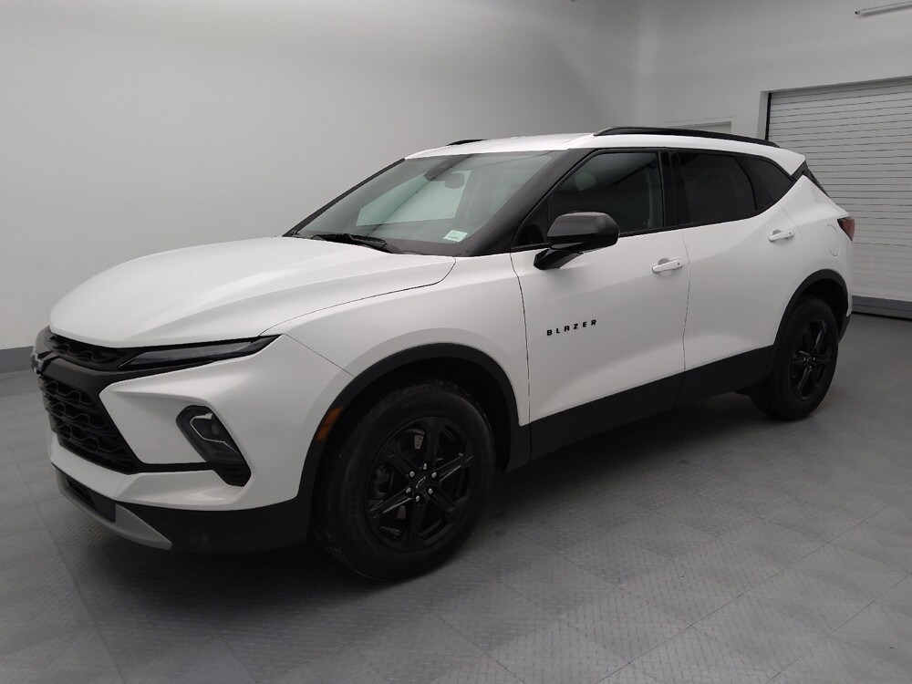 2024 Chevrolet Blazer in Independence, MO 64055 - 18104472 2