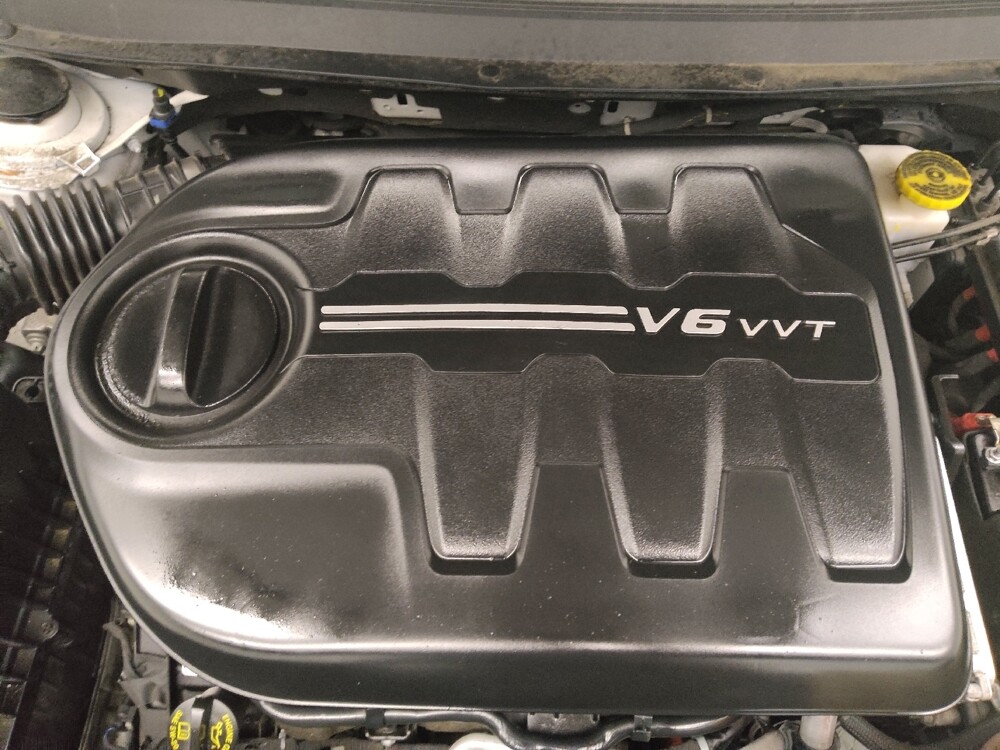 2020 Jeep Cherokee in Des Moines, IA 50310 - 18104474 30