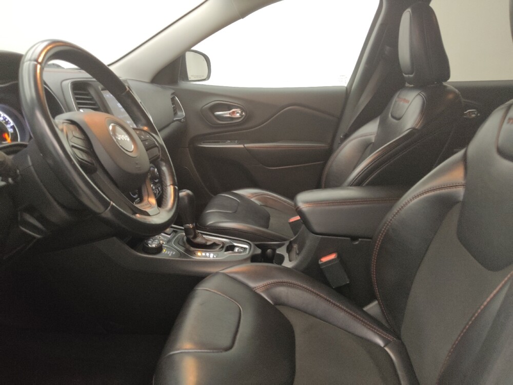 2020 Jeep Cherokee in Des Moines, IA 50310 - 18104474 17