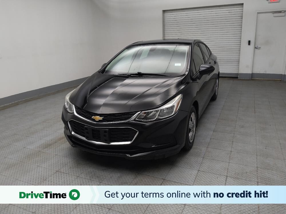 2017 Chevrolet Cruze in Lombard, IL 60148 - 18104475