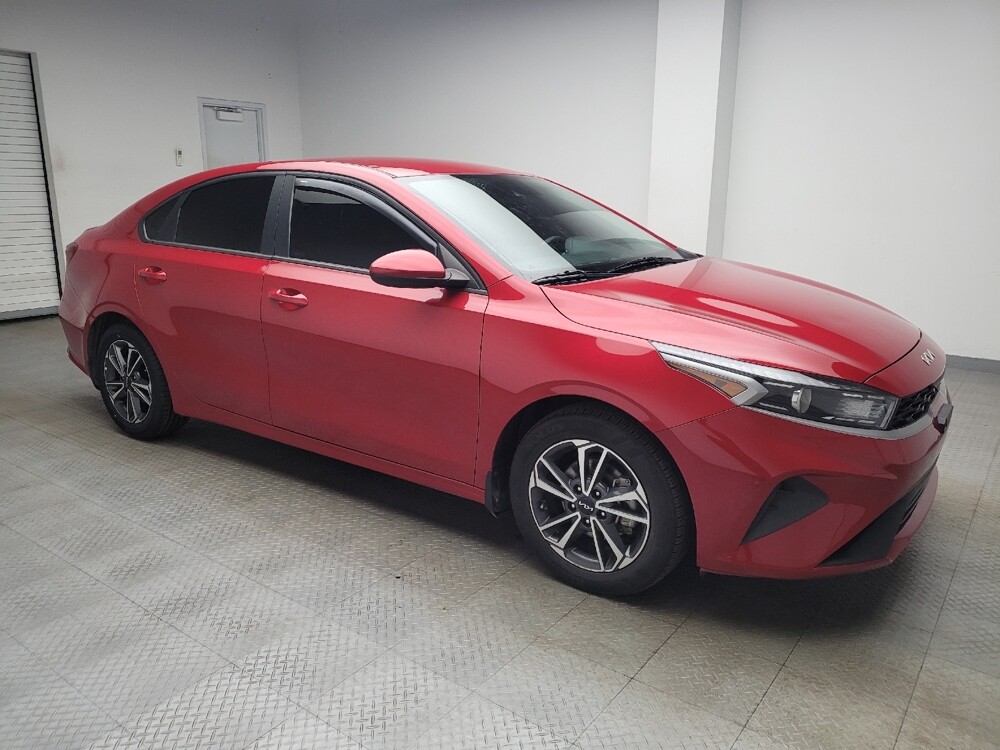2023 Kia Forte in Taylor, MI 48180 - 18104478 11