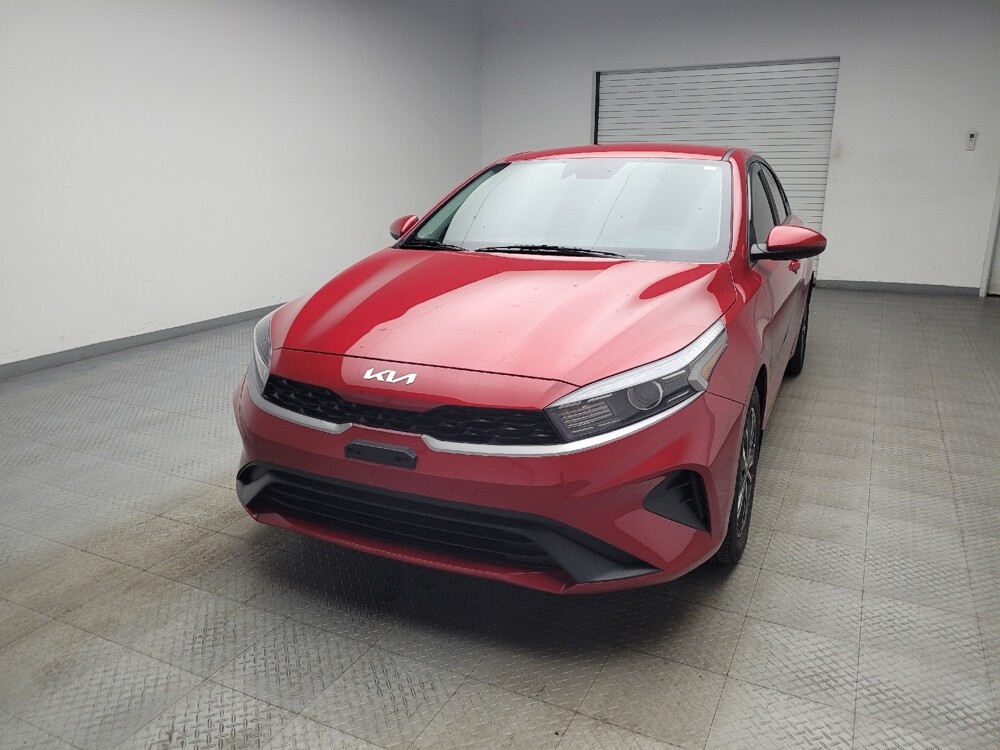 2023 Kia Forte in Taylor, MI 48180 - 18104478 15