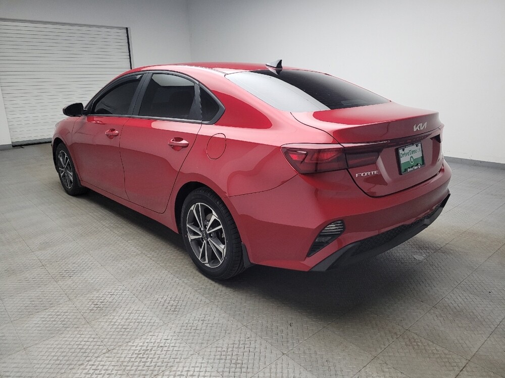 2023 Kia Forte in Taylor, MI 48180 - 18104478 5