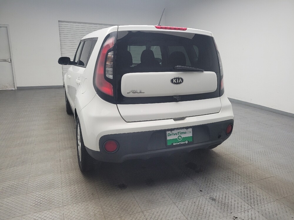 2019 Kia Soul in Grand Rapids, MI 49508 - 18104479 6