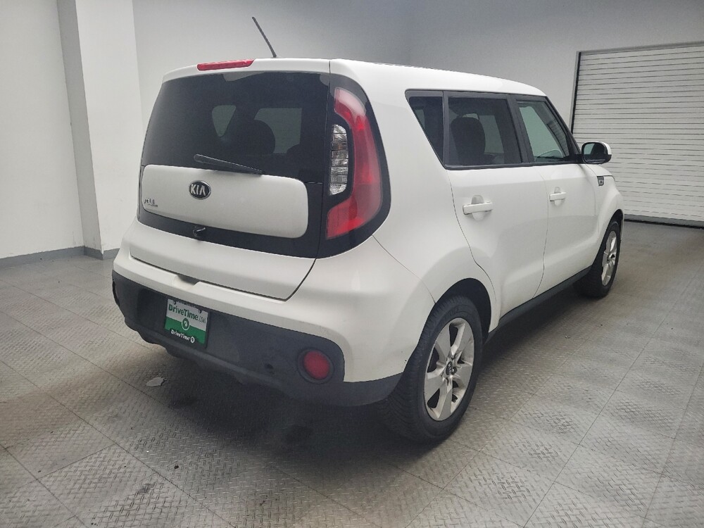 2019 Kia Soul in Grand Rapids, MI 49508 - 18104479 9