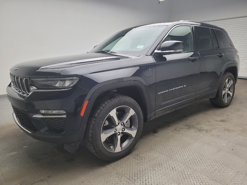 2024 Jeep Grand Cherokee in Grand Rapids, MI 49508 - 18104482 2