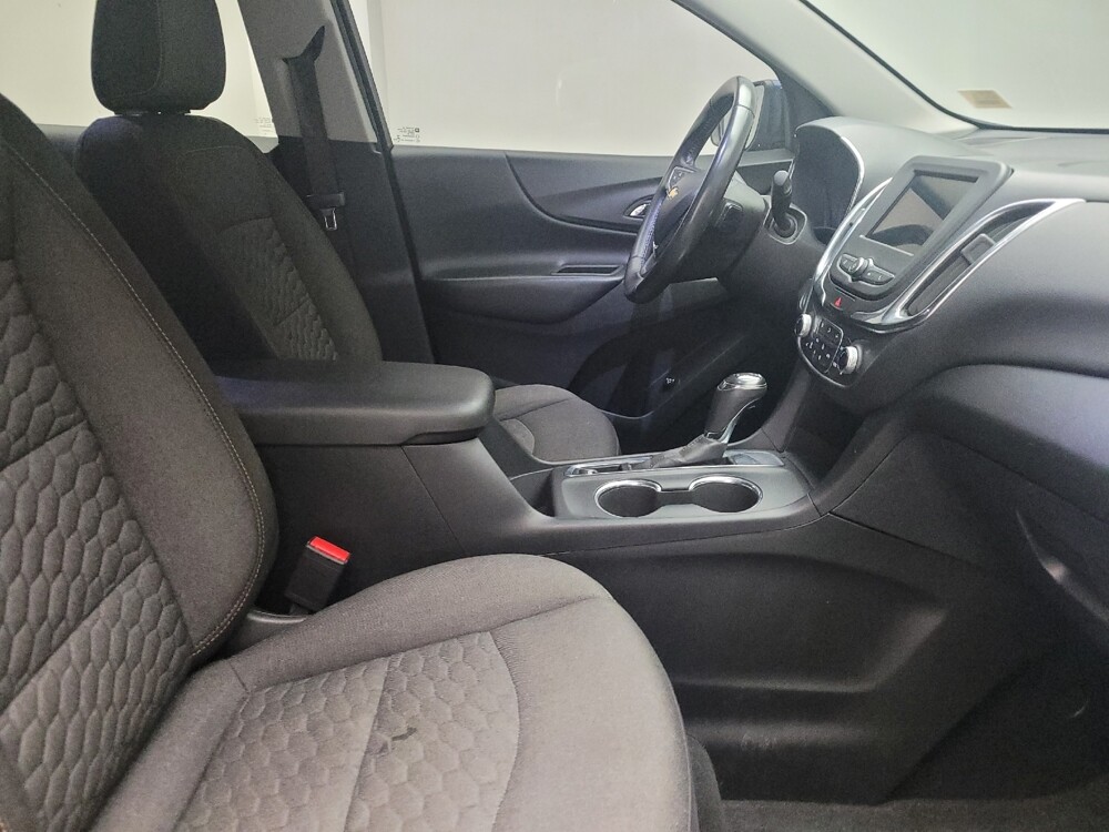 2019 Chevrolet Equinox in Eastpointe, MI 48021 - 18104483 21