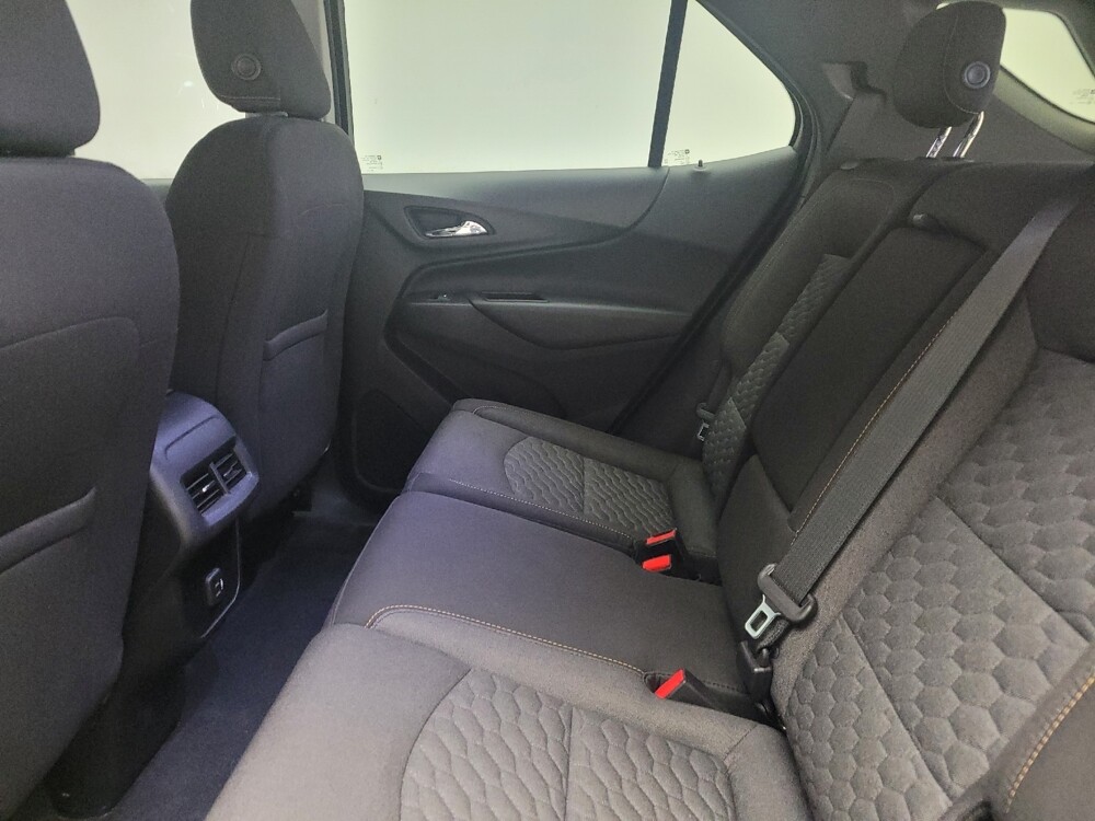 2019 Chevrolet Equinox in Eastpointe, MI 48021 - 18104483 18