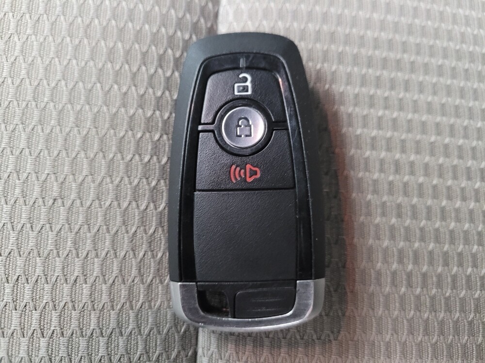 2019 Ford Explorer in Eastpointe, MI 48021 - 18104484 32