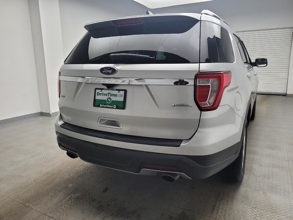 2019 Ford Explorer in Eastpointe, MI 48021 - 18104484 7