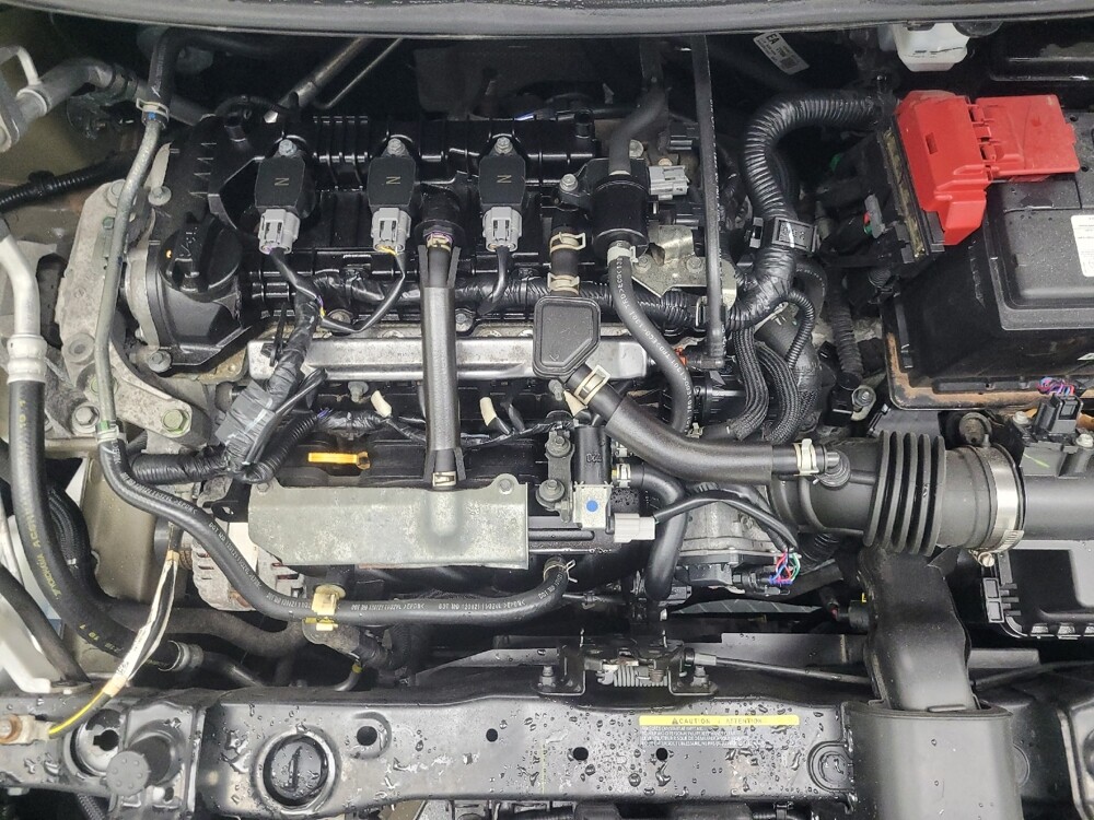 2021 Nissan Versa in Des Moines, IA 50310 - 18104487 30