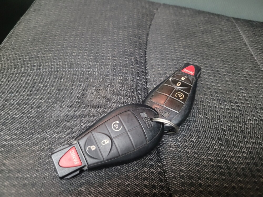 2017 RAM 1500 in Taylor, MI 48180 - 18104491 32