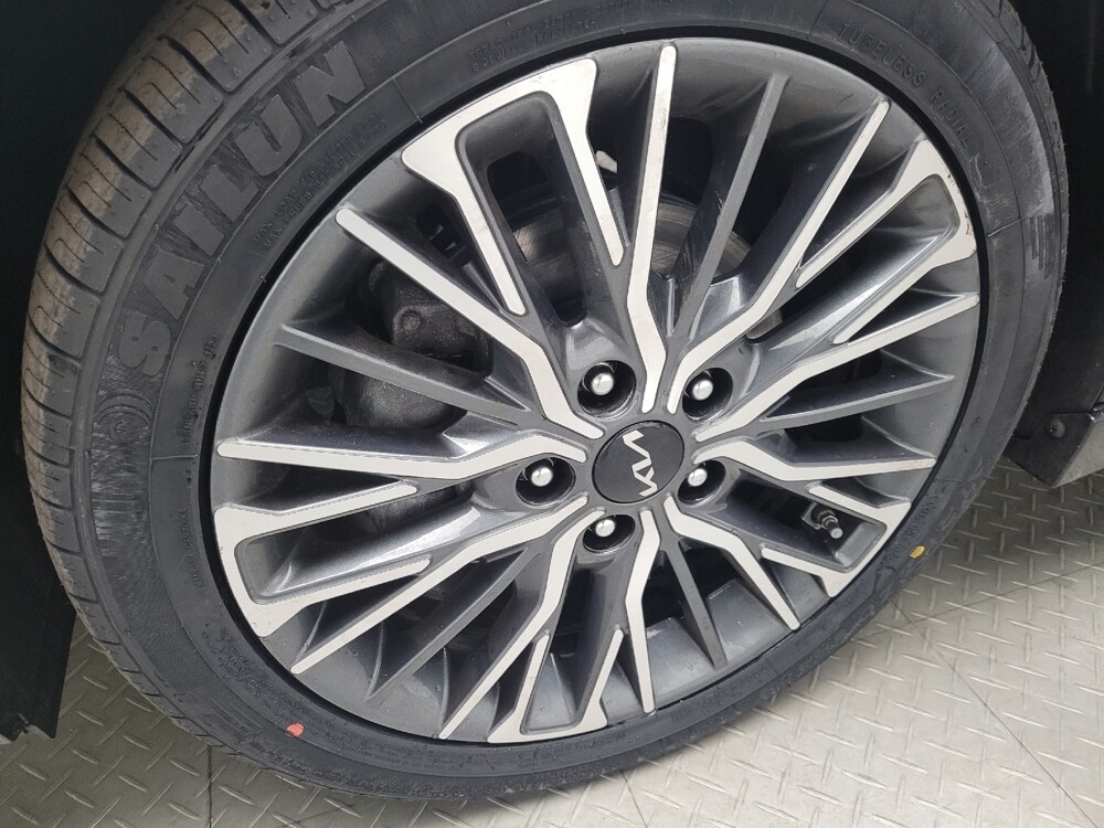 2023 Kia Forte in Grand Rapids, MI 49508 - 18104494 31