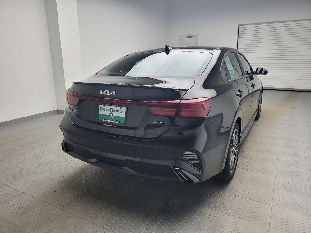 2023 Kia Forte in Grand Rapids, MI 49508 - 18104494 7