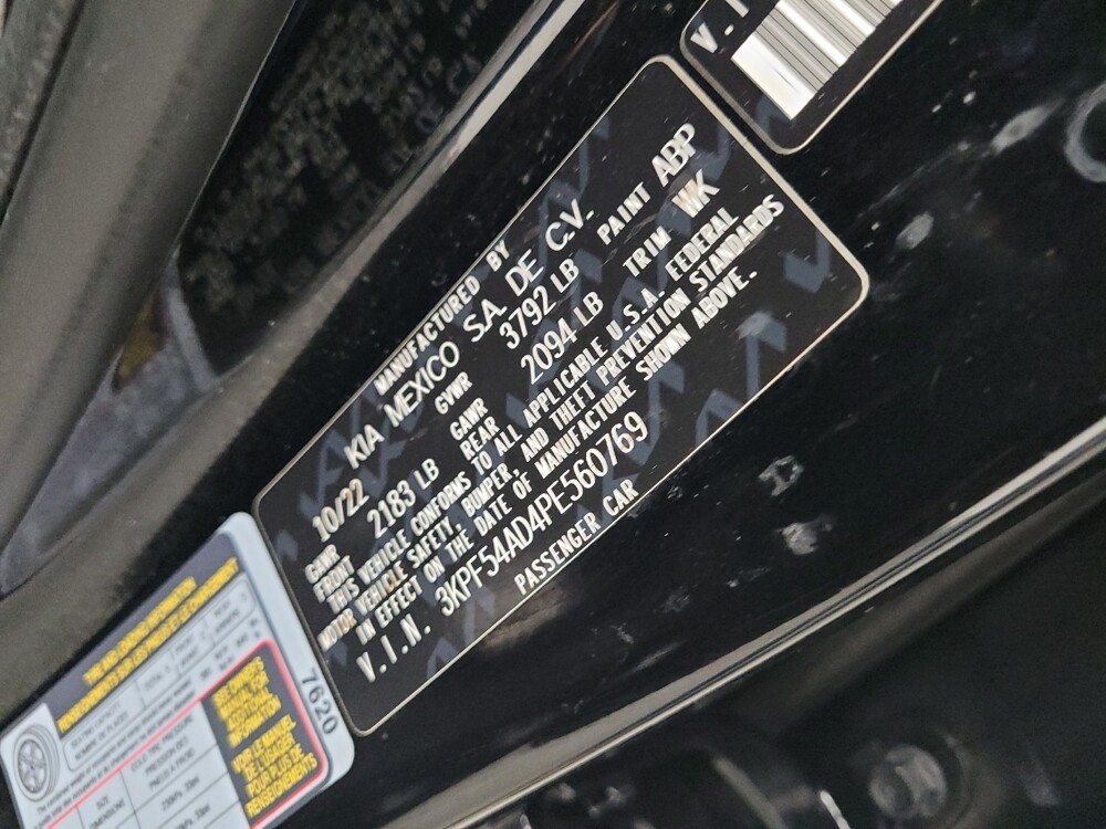 2023 Kia Forte in Grand Rapids, MI 49508 - 18104494 33