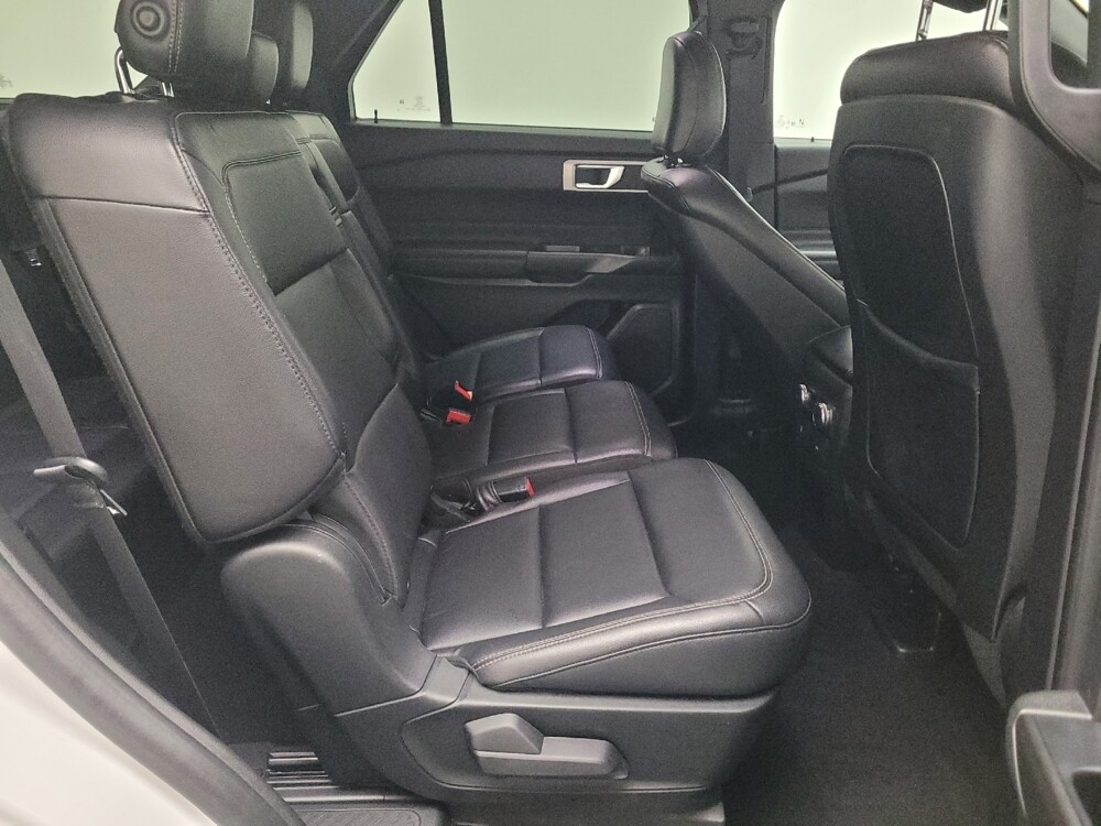 2020 Ford Explorer in Downey, CA 90241 - 18104497 19