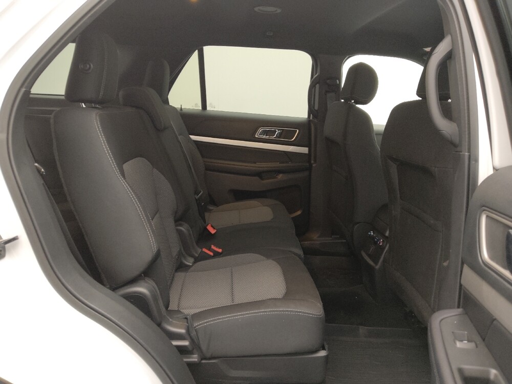 2017 Ford Explorer in Springfield, MO 65807 - 18104501 19