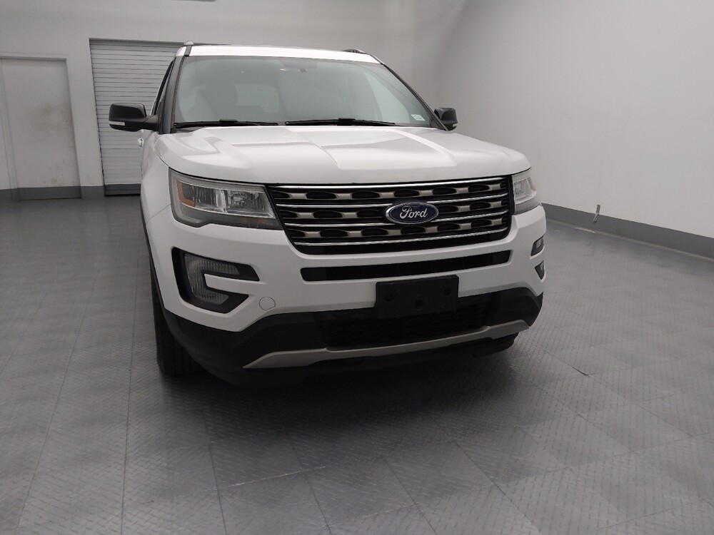 2017 Ford Explorer in Springfield, MO 65807 - 18104501 14