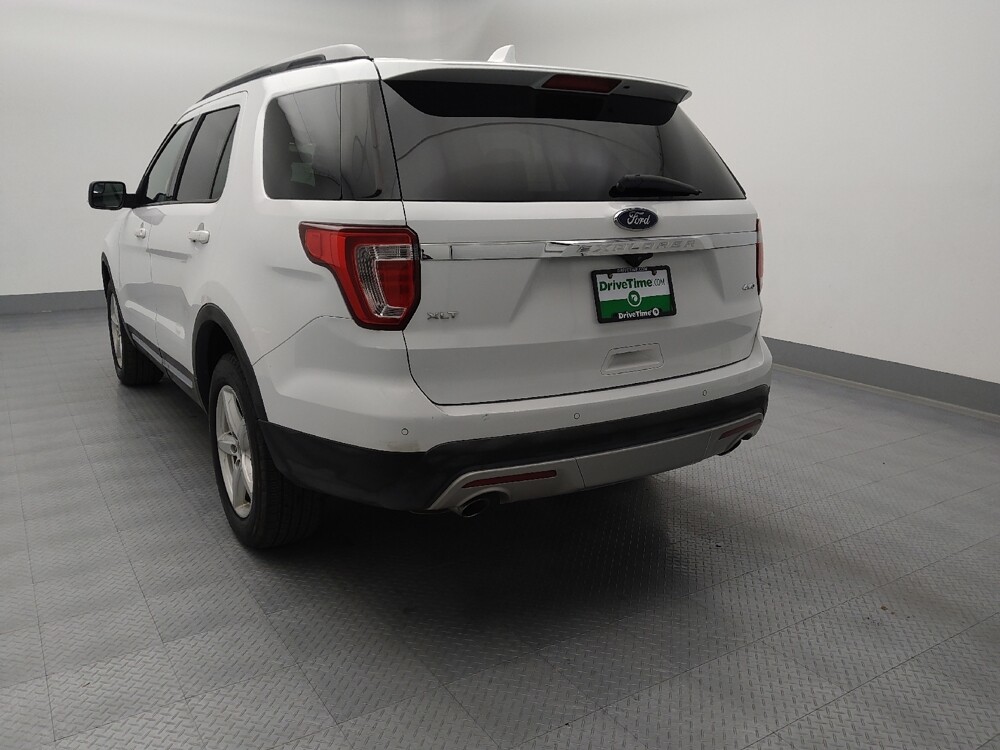 2017 Ford Explorer in Springfield, MO 65807 - 18104501 5