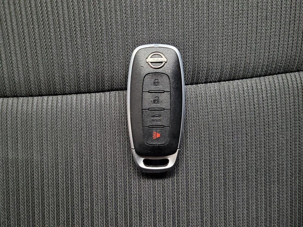 2025 Nissan Sentra in Las Vegas, NV 89102 - 18104517 32