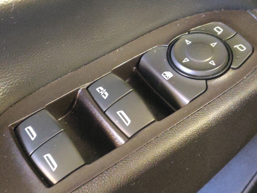 2020 Chevrolet Equinox in San Antonio, TX 78238 - 18104522 27