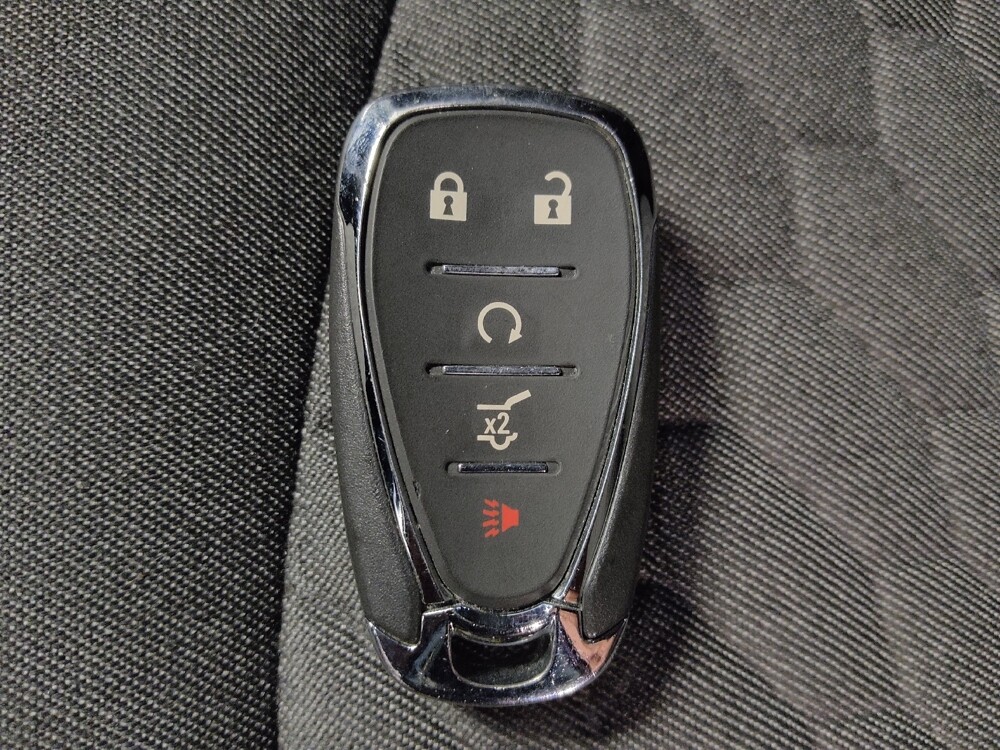 2018 Chevrolet Equinox in San Antonio, TX 78238 - 18104527 32