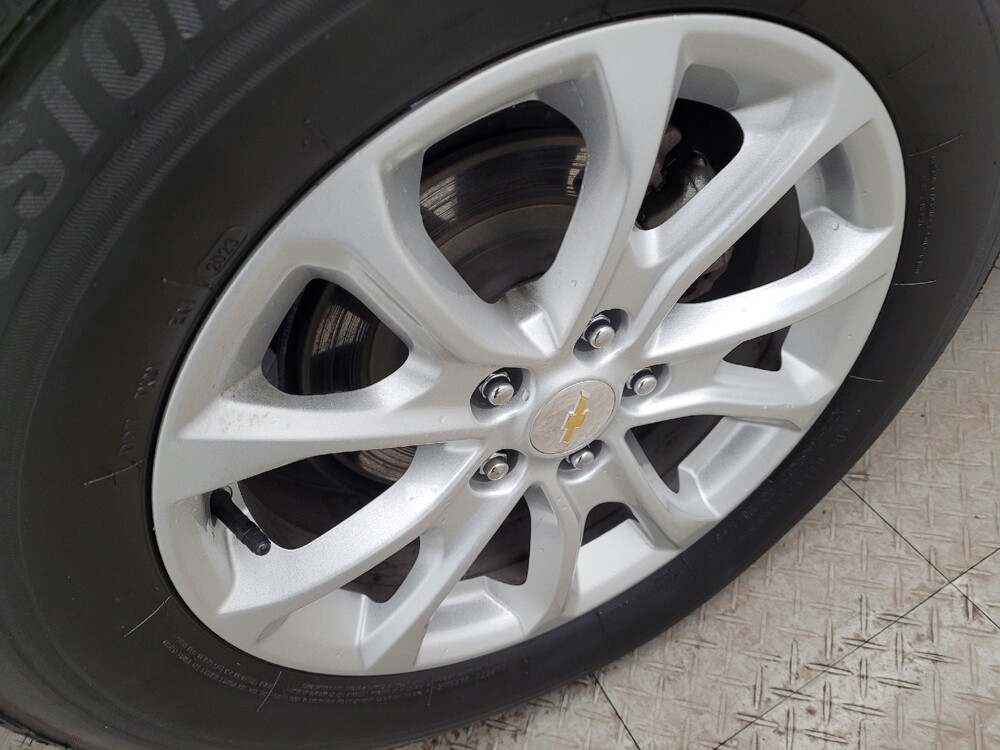 2018 Chevrolet Equinox in Toledo, OH 43617 - 18104535 31