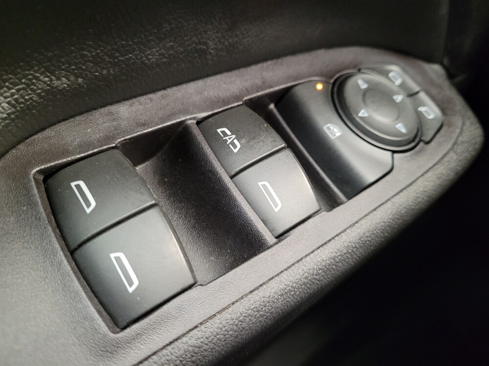 2018 Chevrolet Equinox in Toledo, OH 43617 - 18104535 27