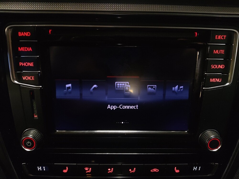 2017 Volkswagen Passat in Pensacola, FL 32505 - 18104539 25